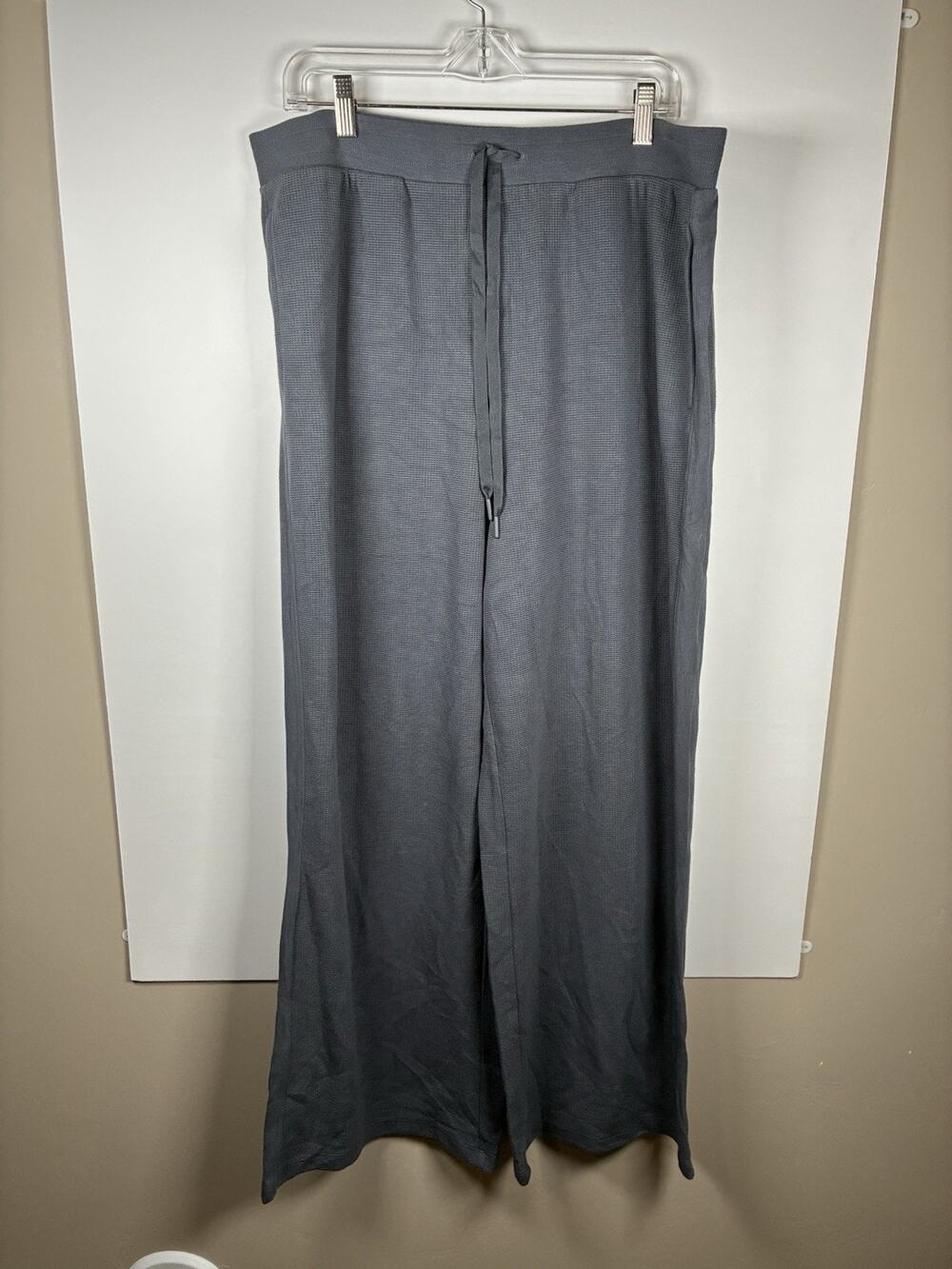 Victorias Secret XL Waffle Knit Wide Leg Lounge Pants Gray Drawstring NWT Cozy
